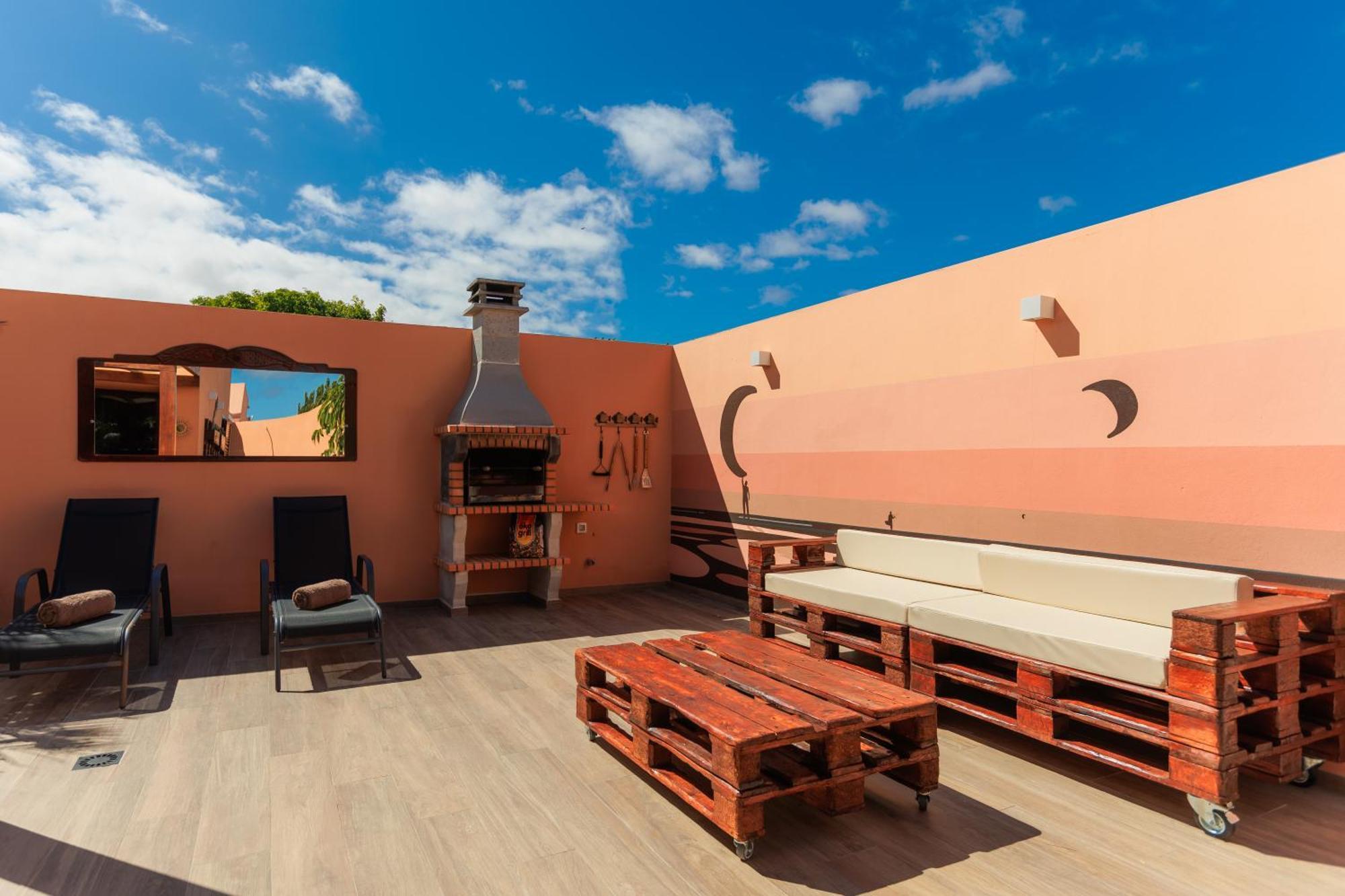 Villa Jacuzzi & Barbecue ラ・オリーバ エクステリア 写真