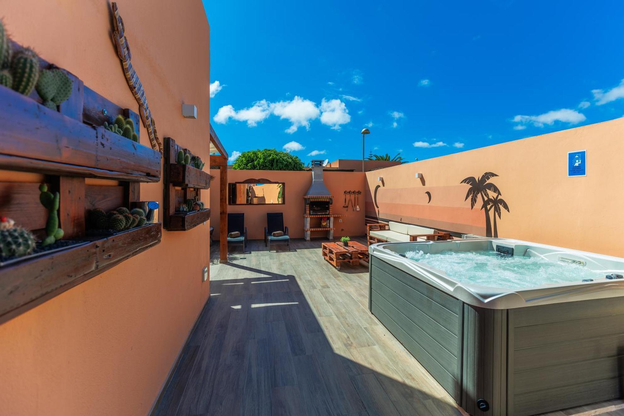 Villa Jacuzzi & Barbecue ラ・オリーバ エクステリア 写真