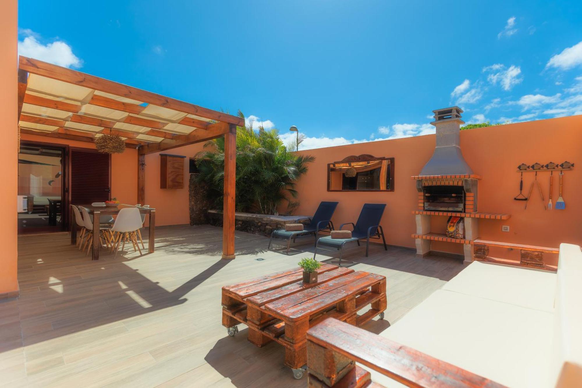 Villa Jacuzzi & Barbecue ラ・オリーバ エクステリア 写真