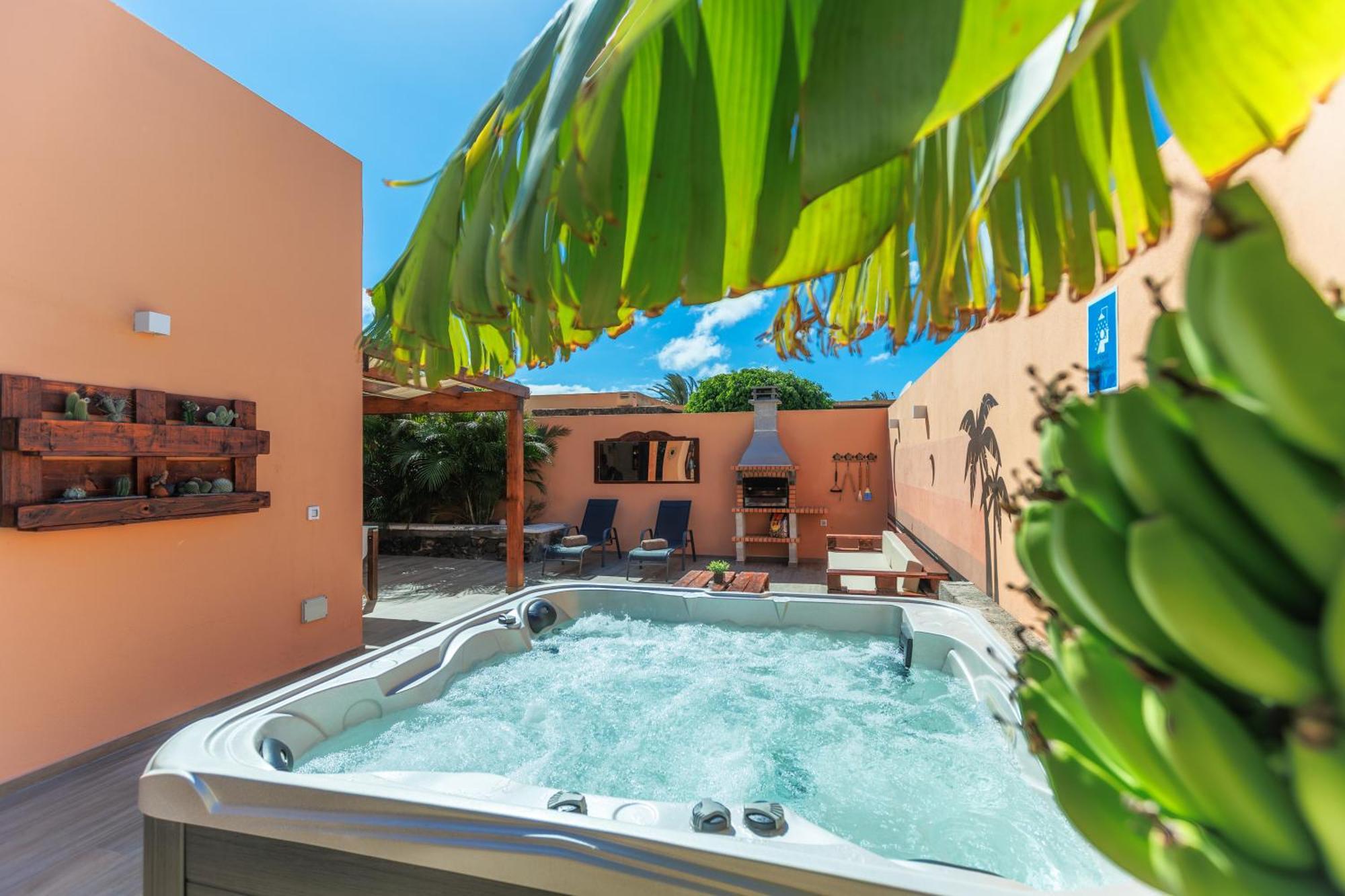 Villa Jacuzzi & Barbecue ラ・オリーバ エクステリア 写真