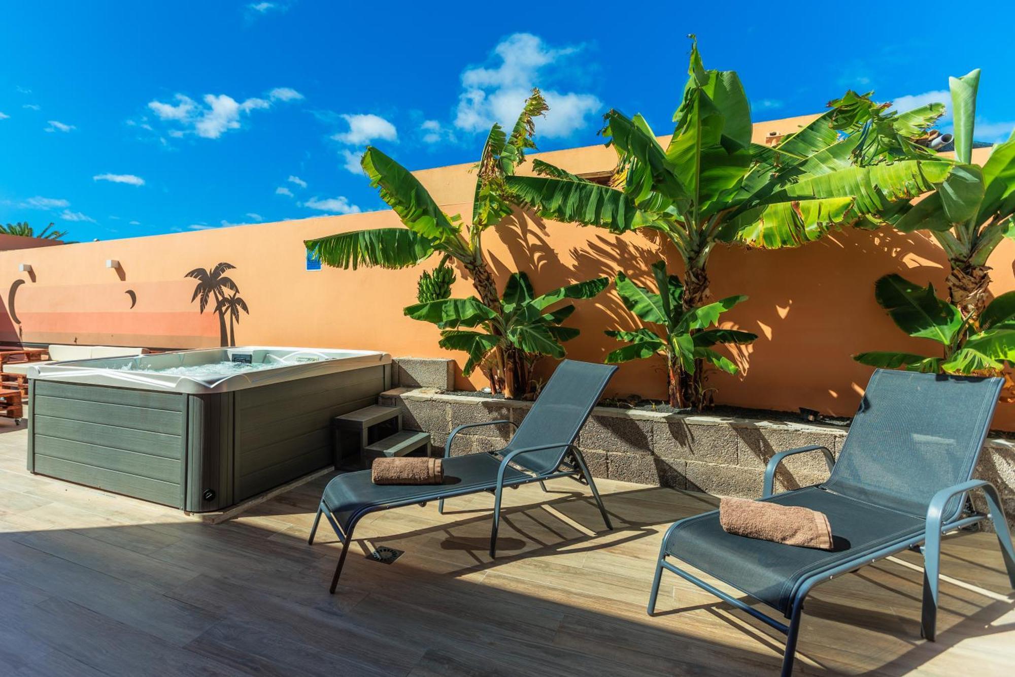 Villa Jacuzzi & Barbecue ラ・オリーバ エクステリア 写真